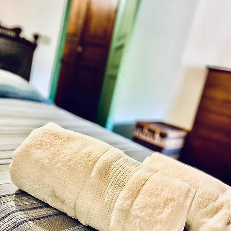 Lägenhet Cortile Padre Vincenzo Erice