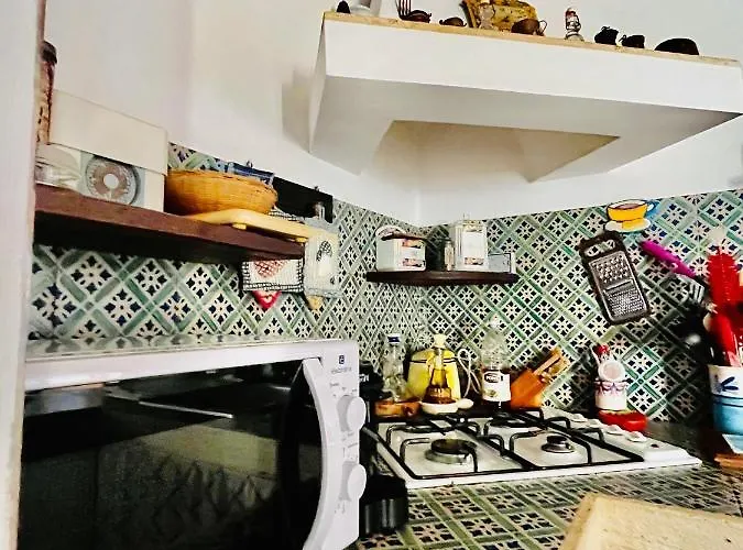 Cortile Padre Vincenzo Erice